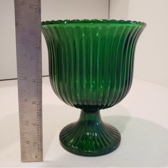 E.O. Brody Green Glass Set of Three Collectible Fishbowl/Footed Vase/Spiral Bowl - Picture 13 of 13